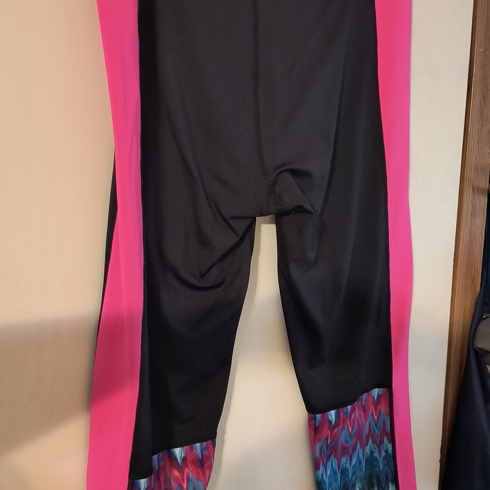 Black and Pink Leggings with Patterned Cuffs